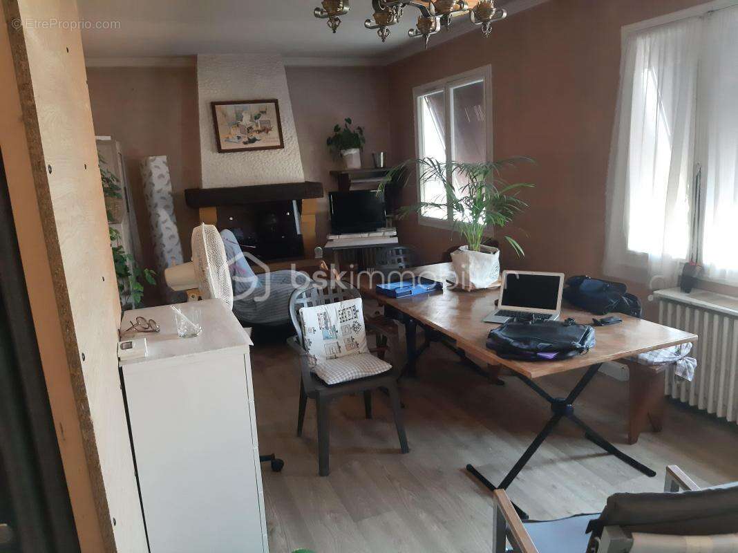 Maison de ville -  5 pièces -114 m2 - Terrain de 841 m2 - photo 11