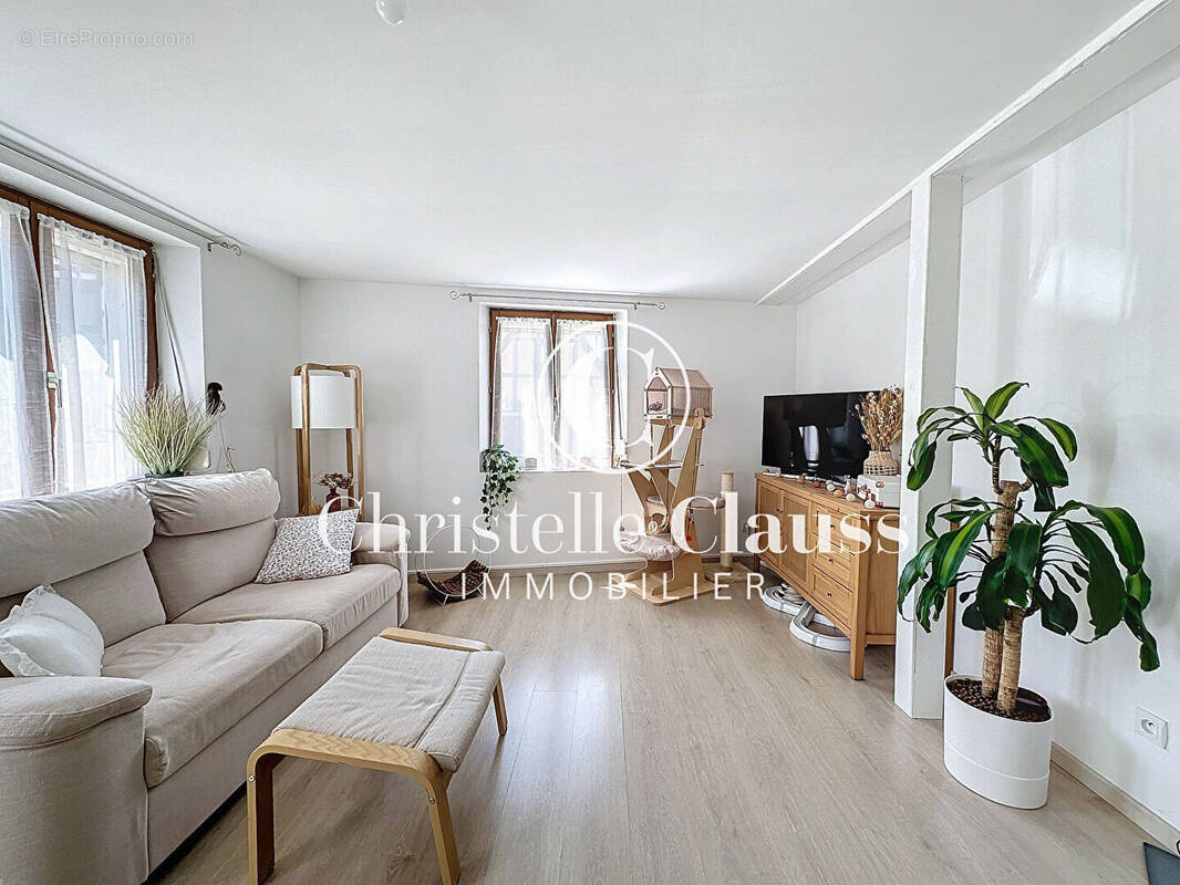 Appartement à ITTENHEIM