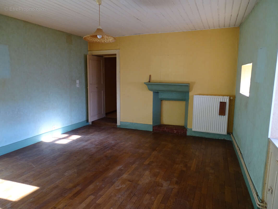 Maison à CHATILLON-SUR-SEINE