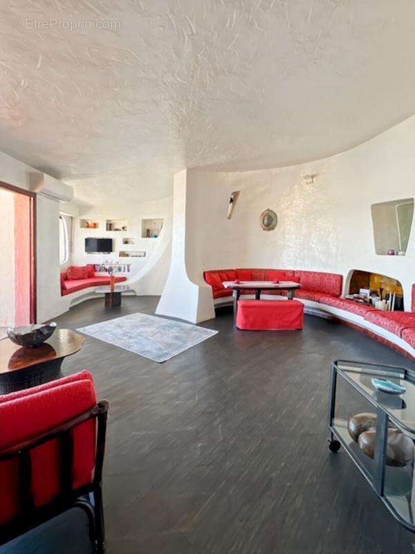 Appartement à THEOULE-SUR-MER