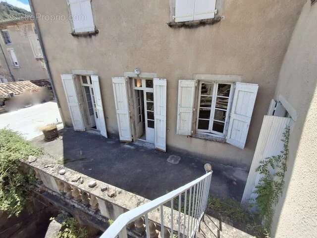 Appartement + terrasse - photo 2