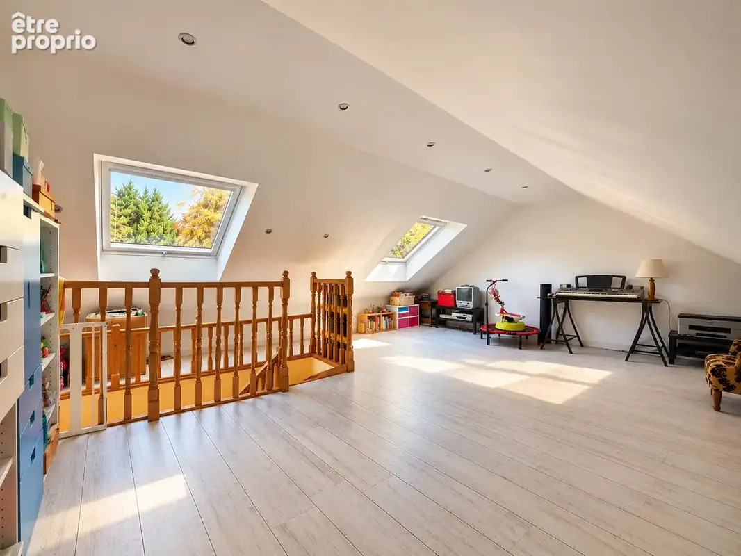 Rochefort-en-yvelines   une maison familiale aux beaux volumes dans un cadre verdoyant - photo 15
