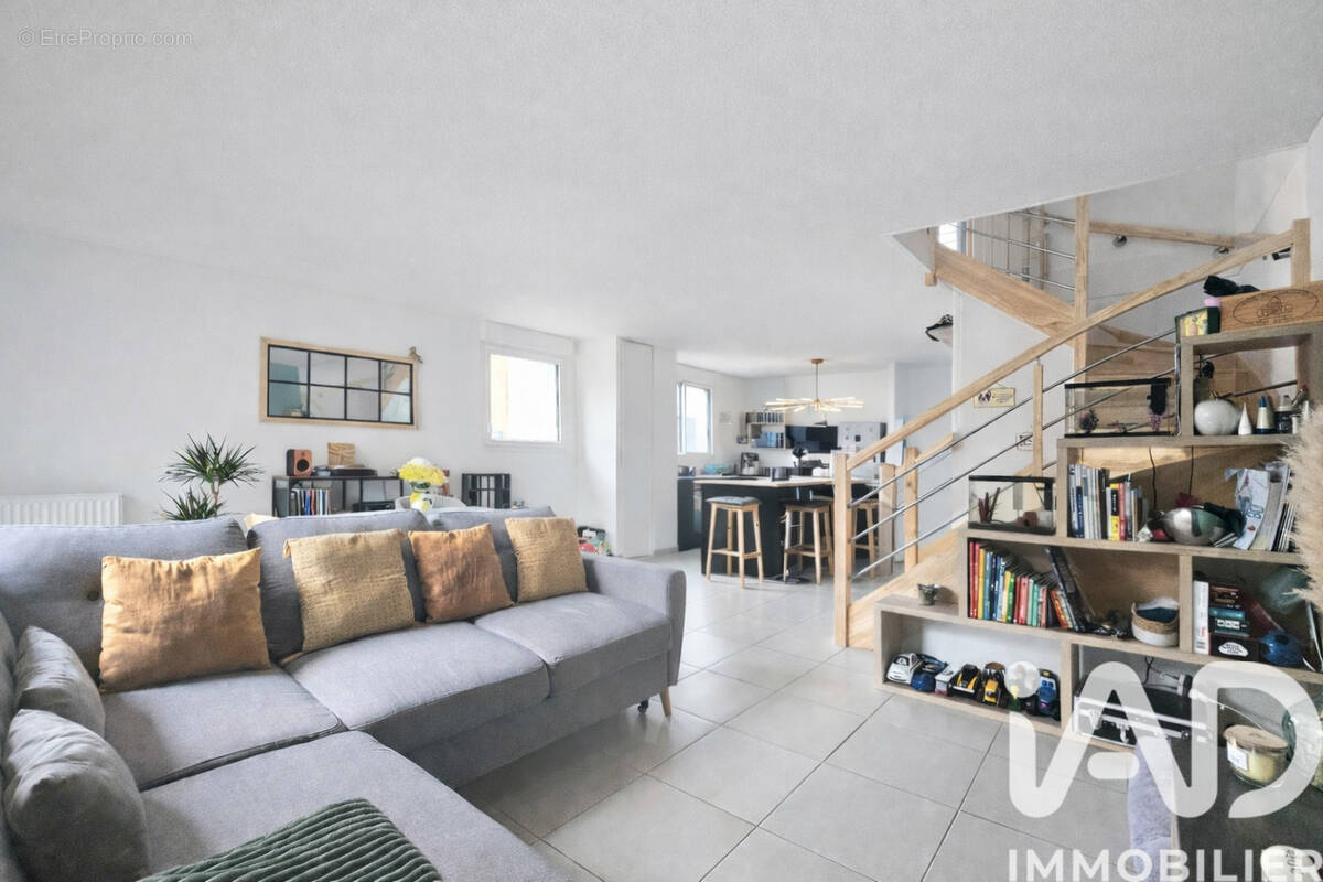 Photo 1 - Maison à VILLENAVE-D'ORNON