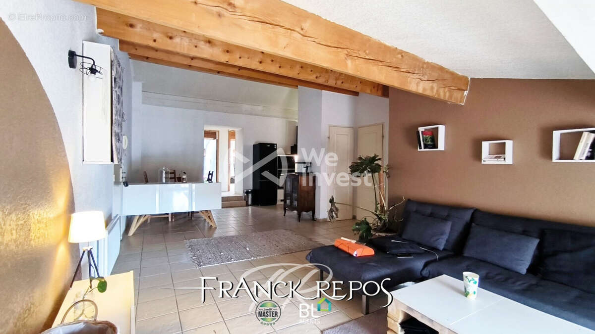 Appartement à BESSE-SUR-ISSOLE