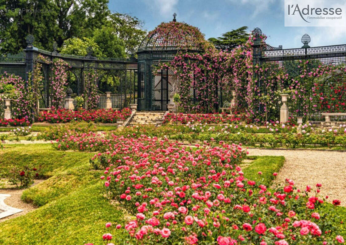 Appartement à L'HAY-LES-ROSES