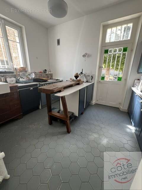 Maison 228 m² à Dourdan  - photo 10