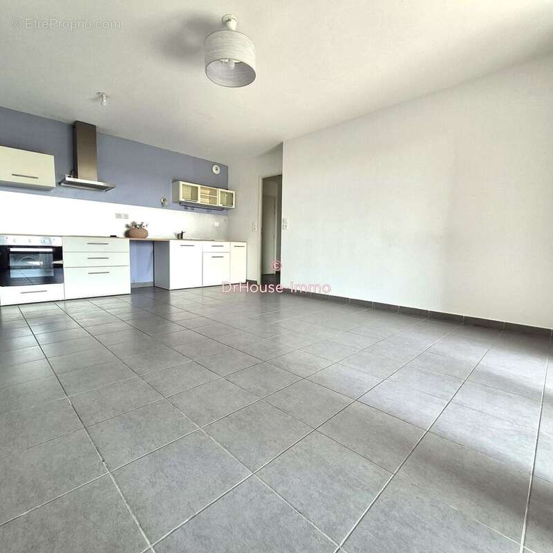 Appartement 60 m² à Castelnau-Le-Lez  - photo 15