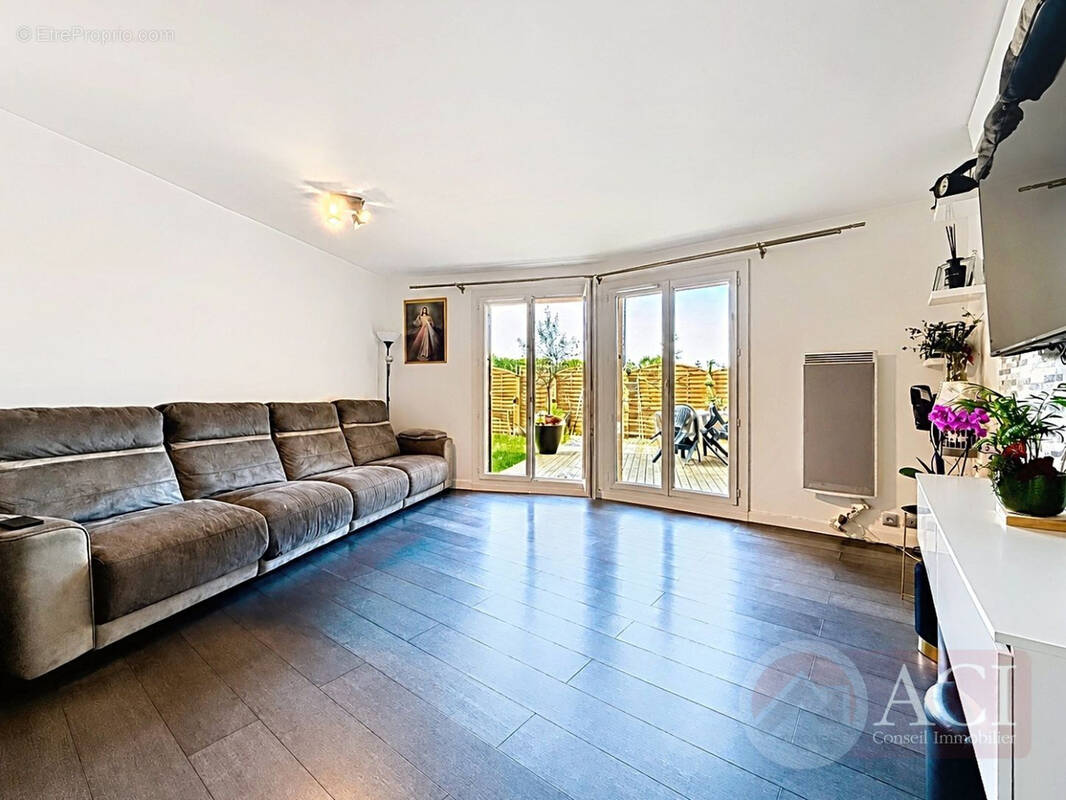 Appartement à SAINT-BRICE-SOUS-FORET