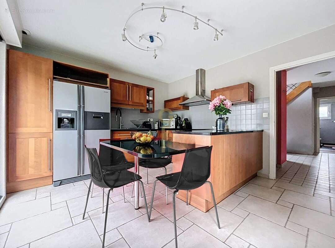 Maison à QUESNOY-SUR-DEULE