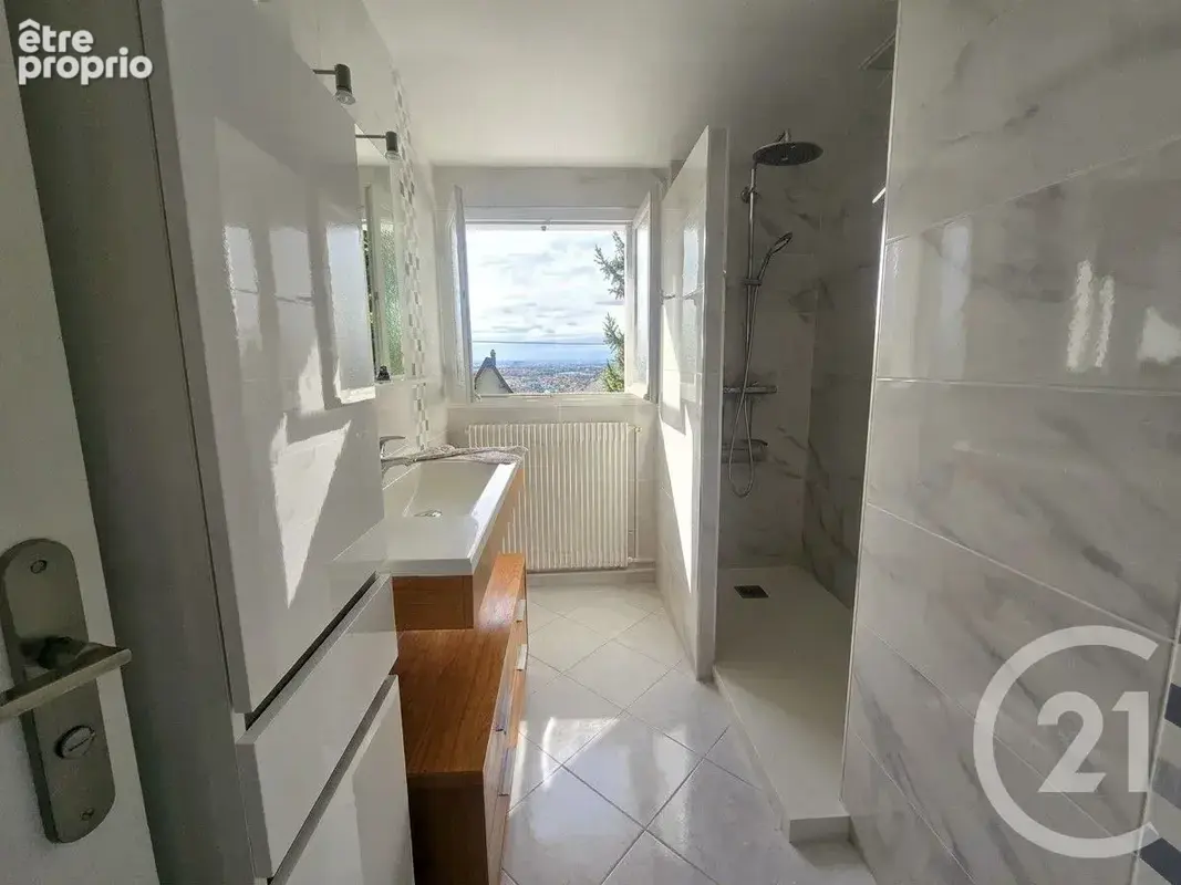 Maison 7 pièces 144 m² à vendre à Chennevieres-Sur-Marne (94430) - photo 11