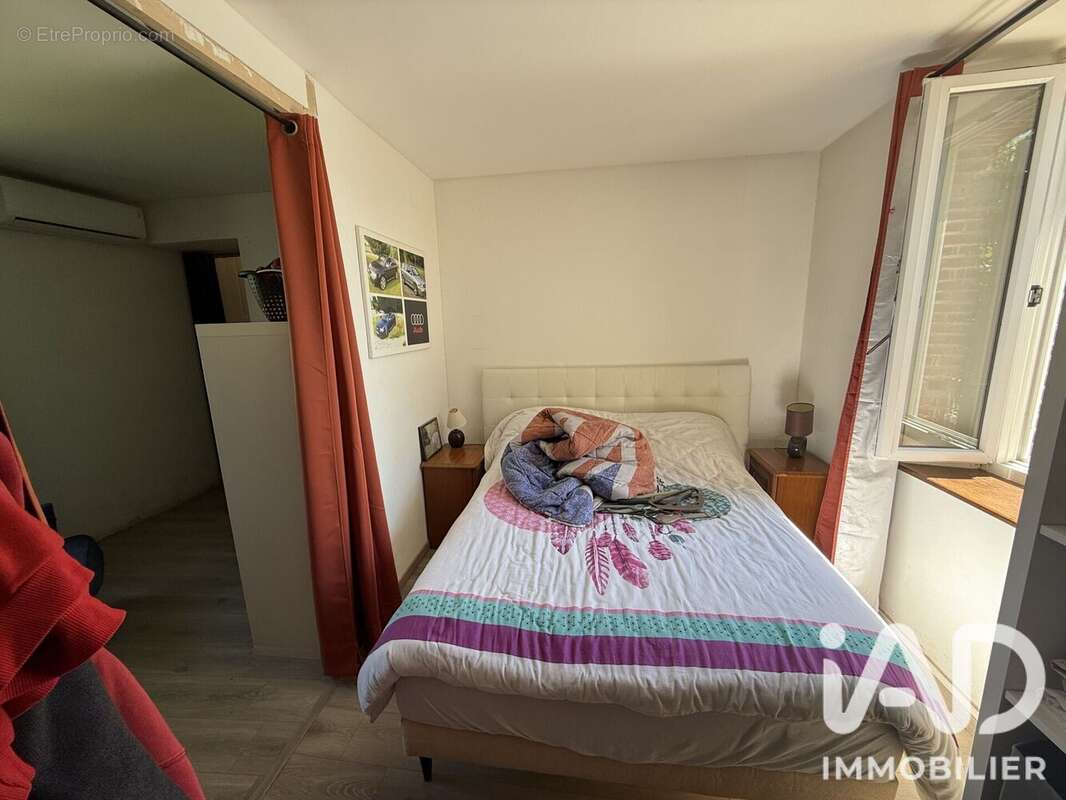 Maison 118 m² à Montceaux-Les-Provins  - photo 7