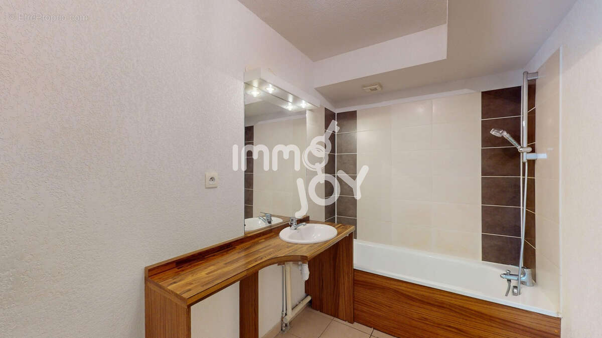 Appartement T3 lumineux avec balcon, ascenseur et parking -Toulouse Croix-Daurade / Argoulets - photo 5