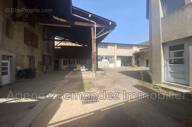 Maison 350 m² à Marcigny  - photo 4