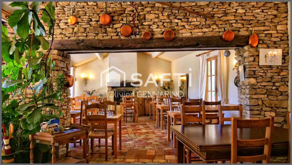 Photo 8 - Maison à LA ROQUE-SUR-PERNES