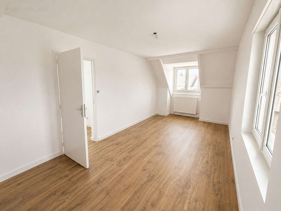 Maison 146 m² à Saint-Jean-De-La-Riviere  - photo 11