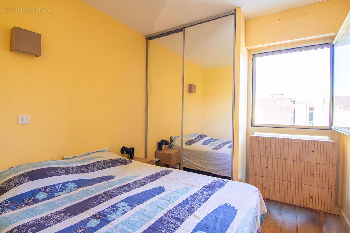 Appartement à MOUGINS