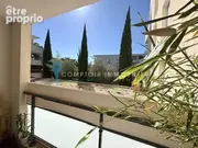 Appartement à LE CRES