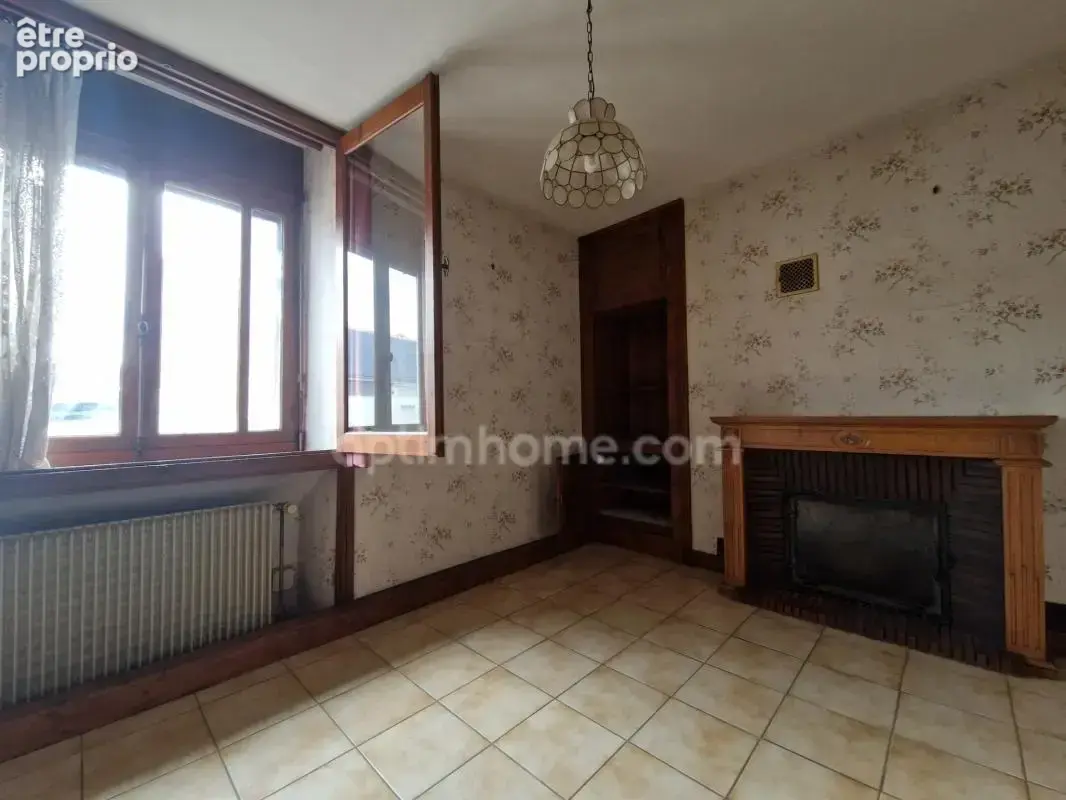Maison de 220m² à MONNAIE (37), jusqu'à 7 chambres, possibilité de partie locative ou cabinet professionnel - photo 5