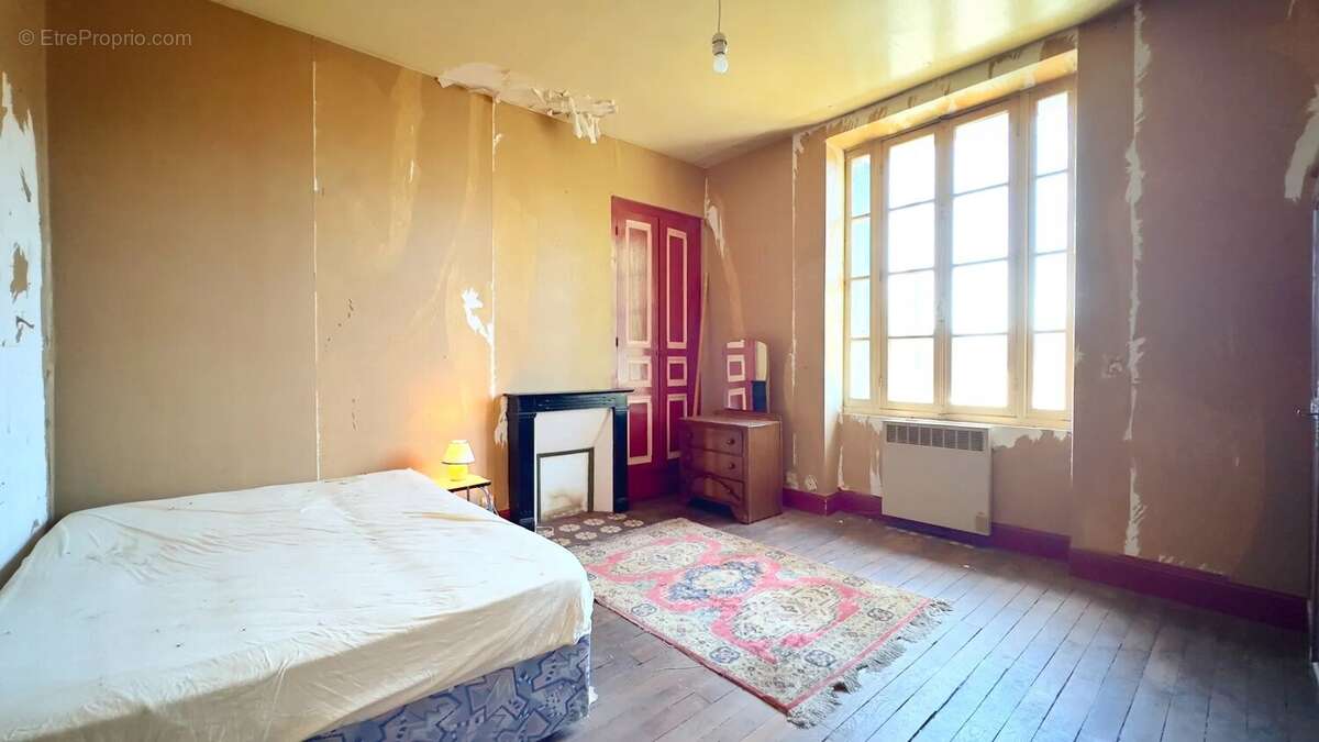 Propriété en centre ville avec un énorme potentiel - photo 9