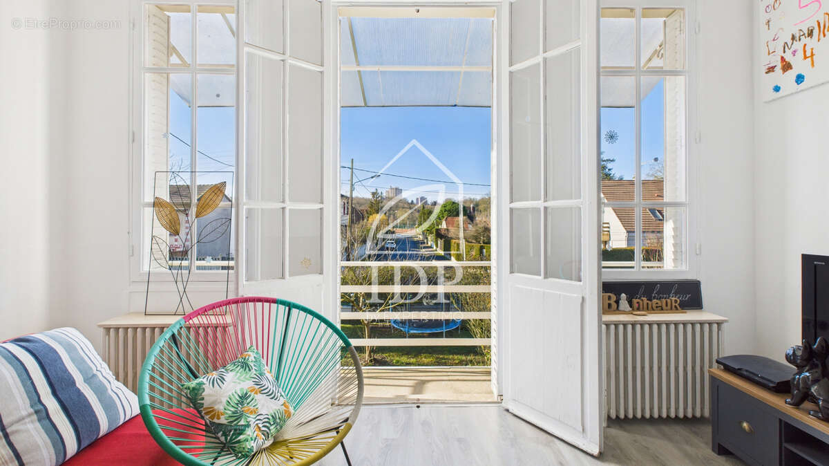 Appartement à SOISY-SUR-SEINE