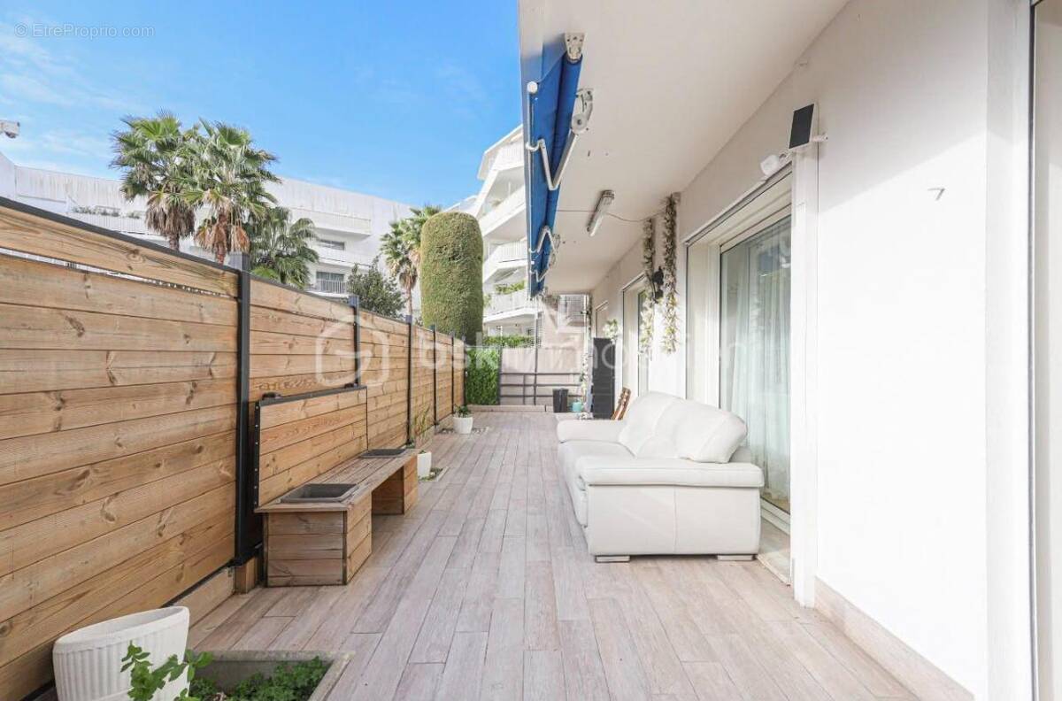 Appartement à CANNES