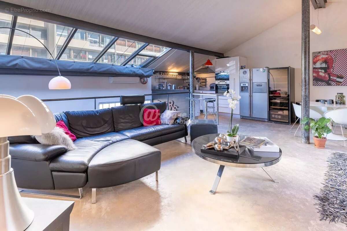 Appartement à MARSEILLE-1E