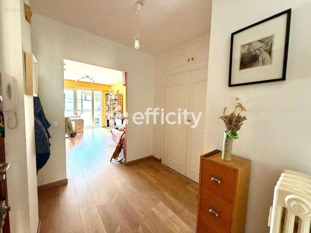 Appartement 71 m² à Nice  - photo 4