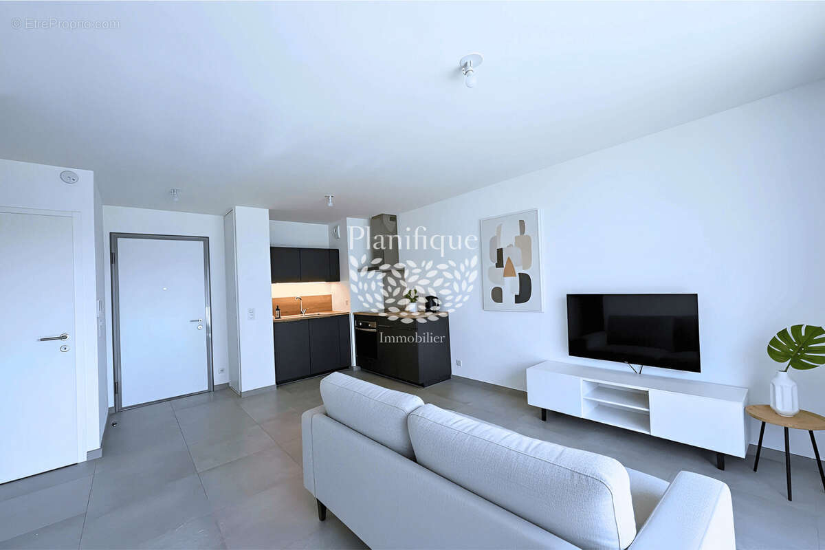 Appartement à FERNEY-VOLTAIRE