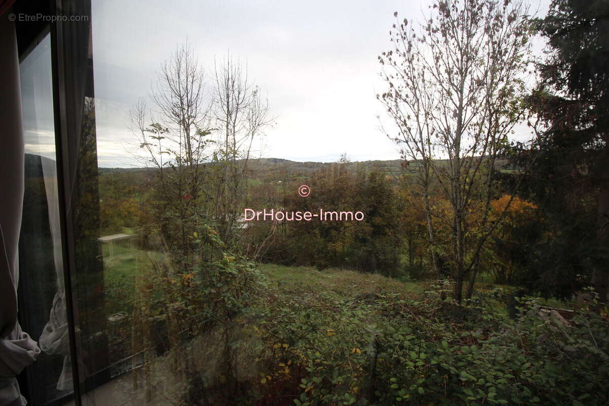 Maison à SAINT-AMOUR