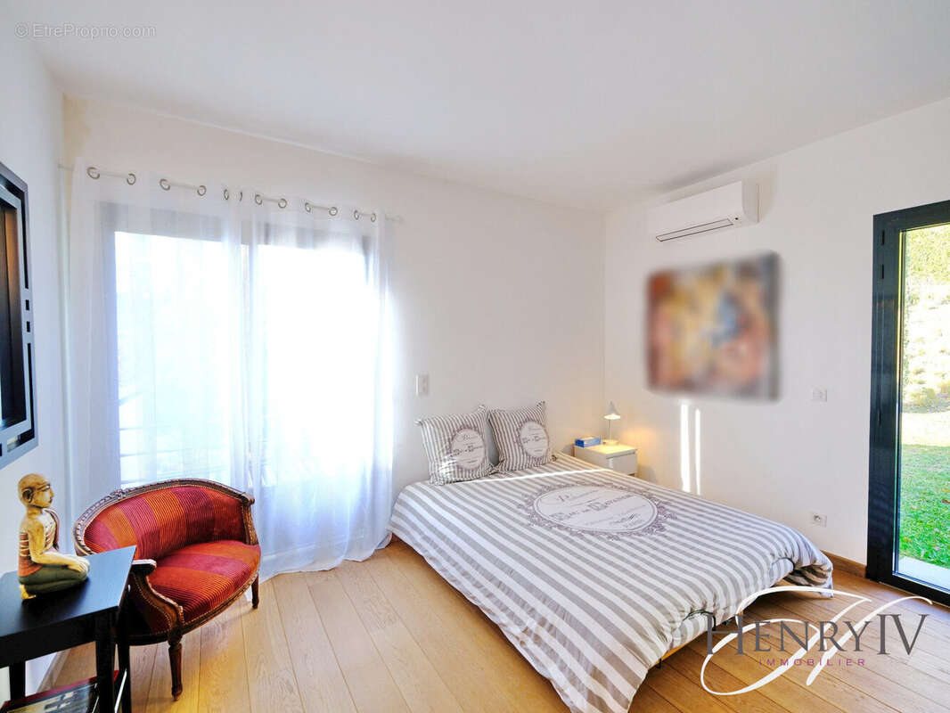 Appartement à LA TRONCHE