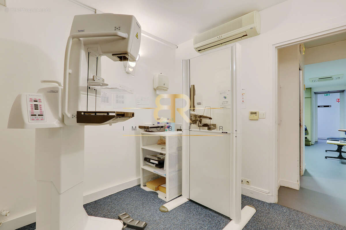 Commerce à CHARENTON-LE-PONT