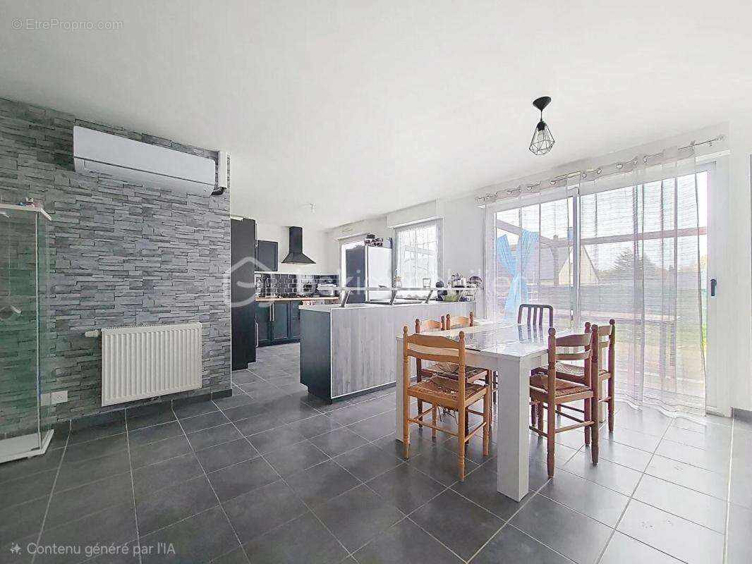 Maison à LA CROIX-EN-TOURAINE