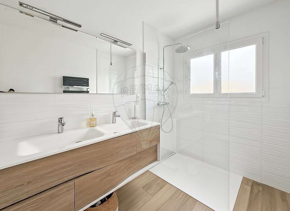 Maison à LE LOROUX-BOTTEREAU