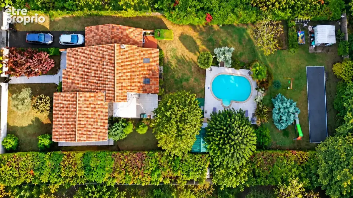 Maison de 128m2 avec piscine - photo 2