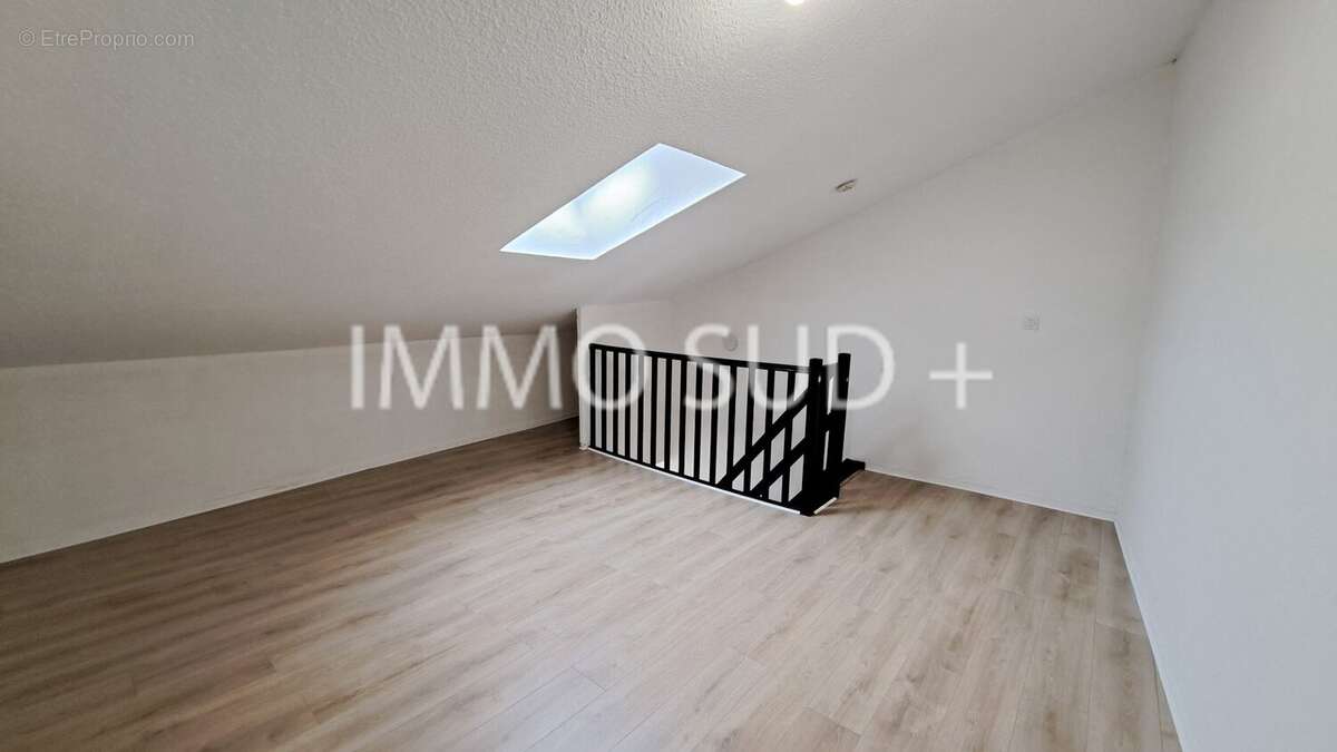 Appartement à VIZILLE