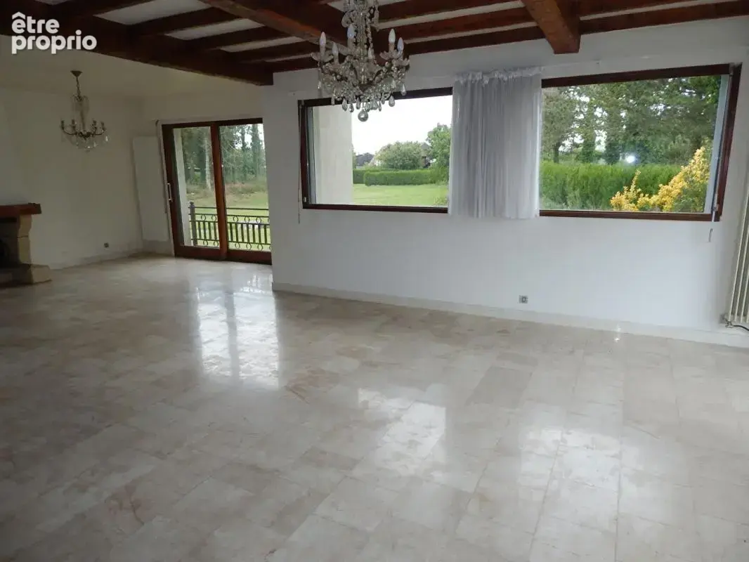 Maison familiale 6 pièces  225 m²  Airaines - photo 4