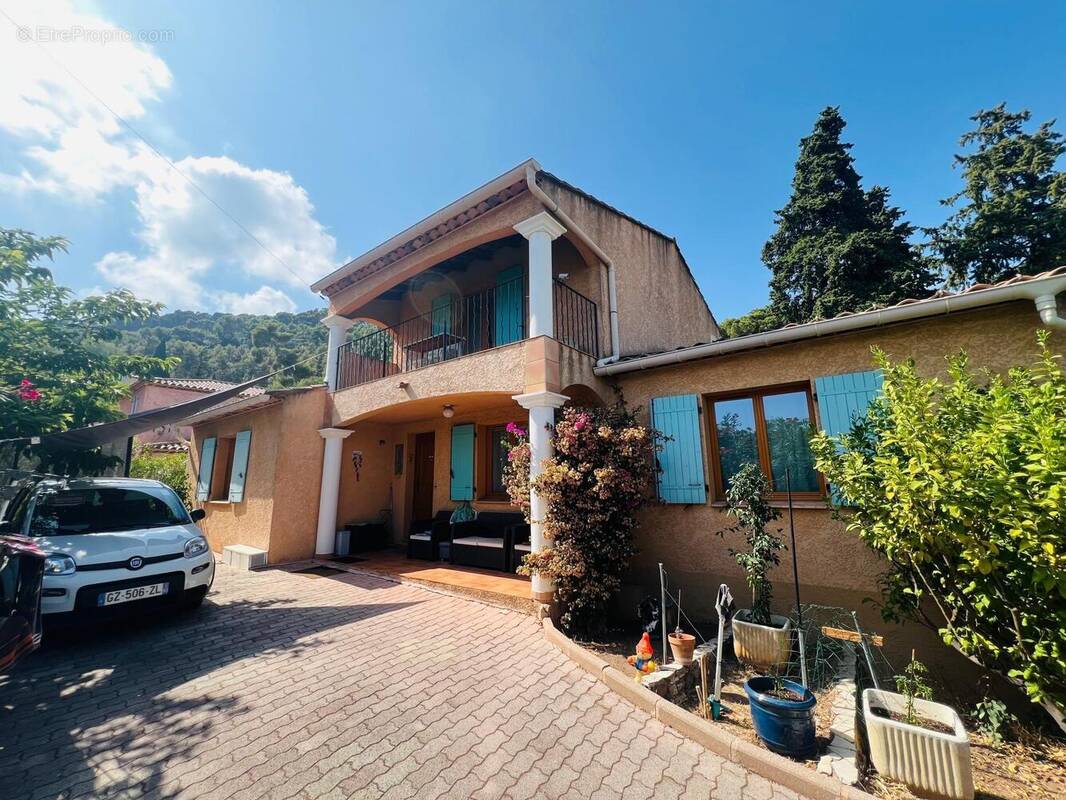 Photo 1 - Maison à TOULON