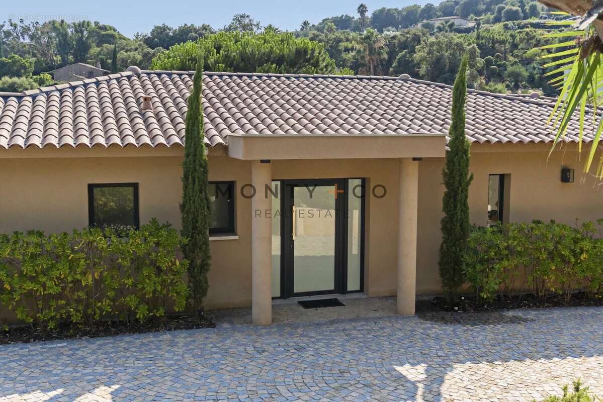 Maison à GRIMAUD