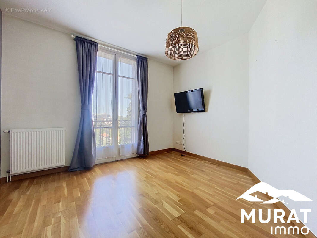 Appartement 67 m² à Royat  - photo 7