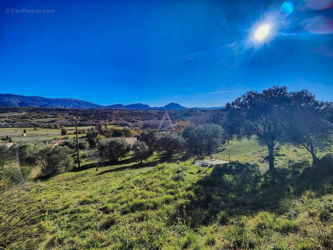 Terrain à PUIMOISSON