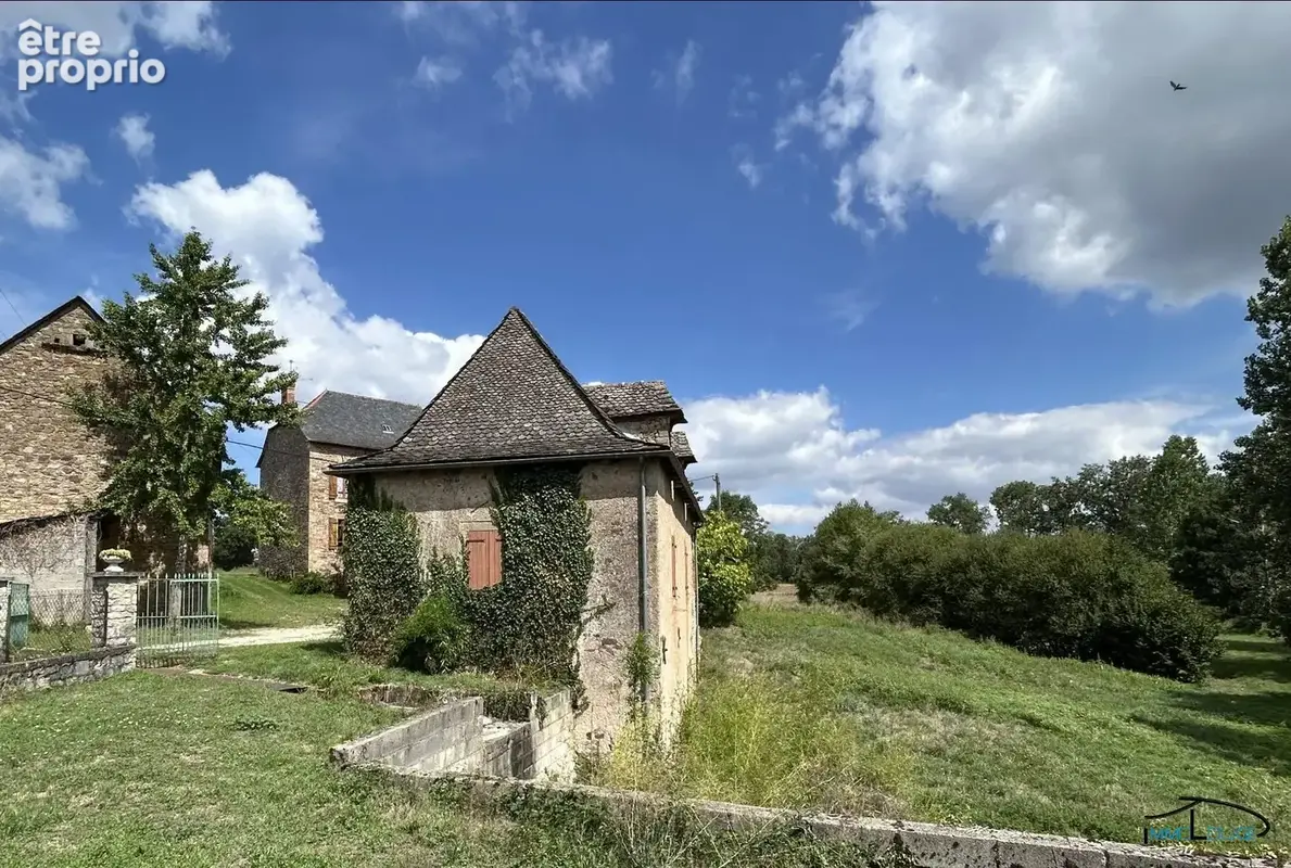 Maison 190 m² à Rignac  - photo 2