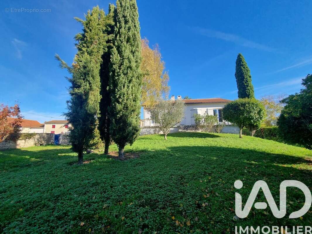 Photo 3 - Maison à PRAHECQ
