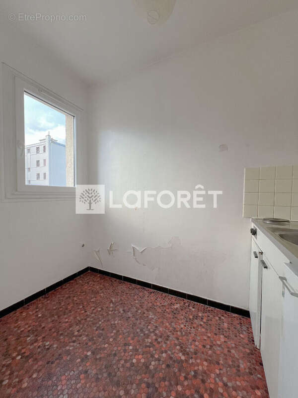 Appartement à MONTROUGE