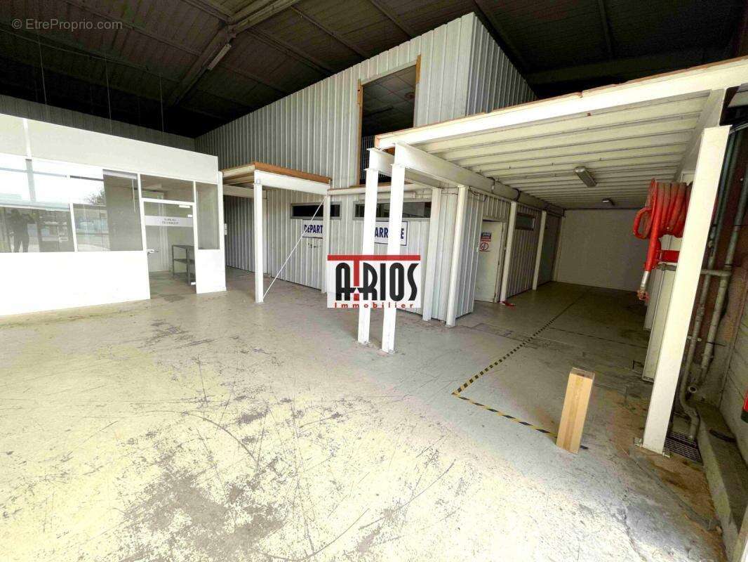 Commerce à LA FARLEDE