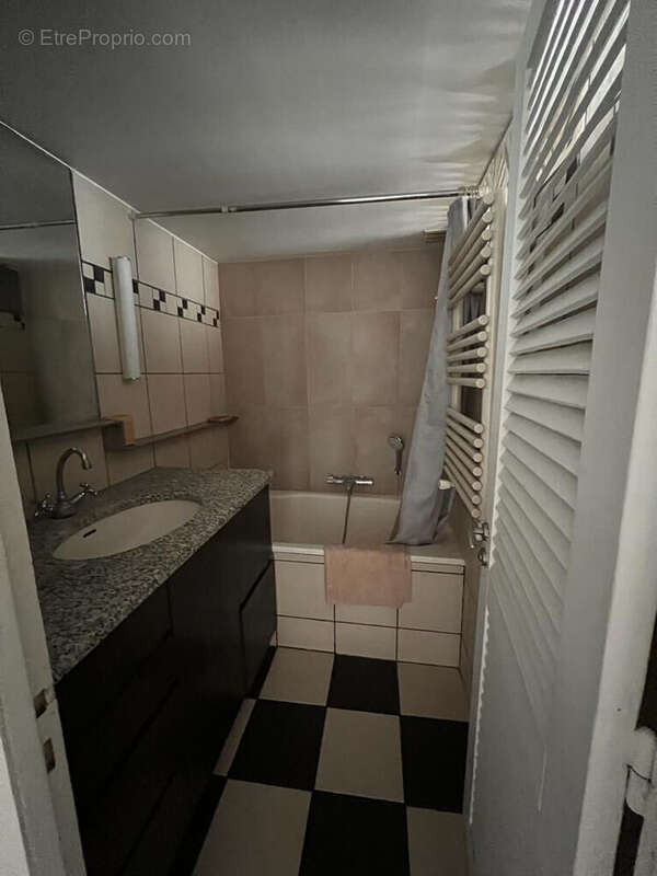 Photo 9 - Appartement à PARIS-11E