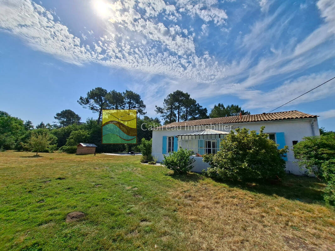 Maison à LACANAU