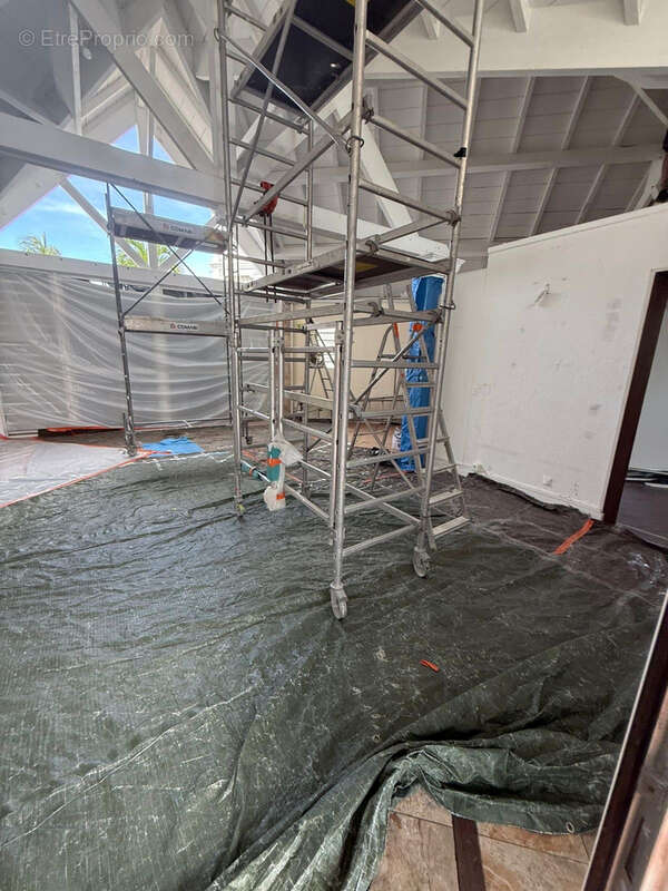 Commerce à SAINT-MARTIN