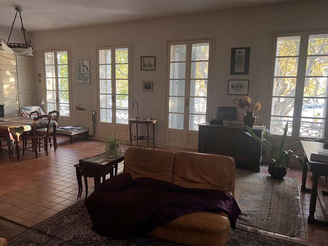 Appartement à BEAUCAIRE