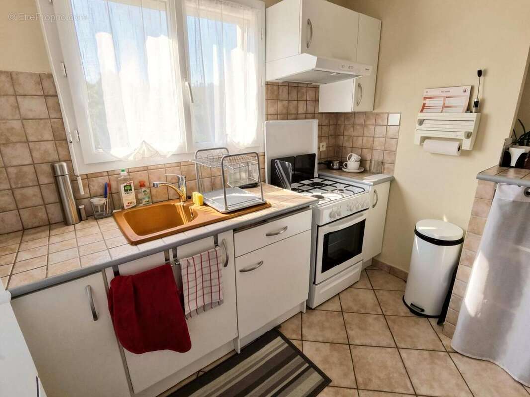   - Maison à AUBENAS