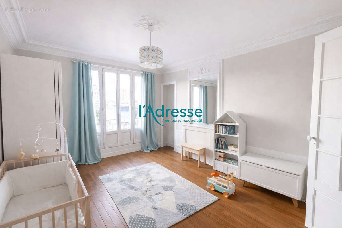 Appartement à NANTERRE